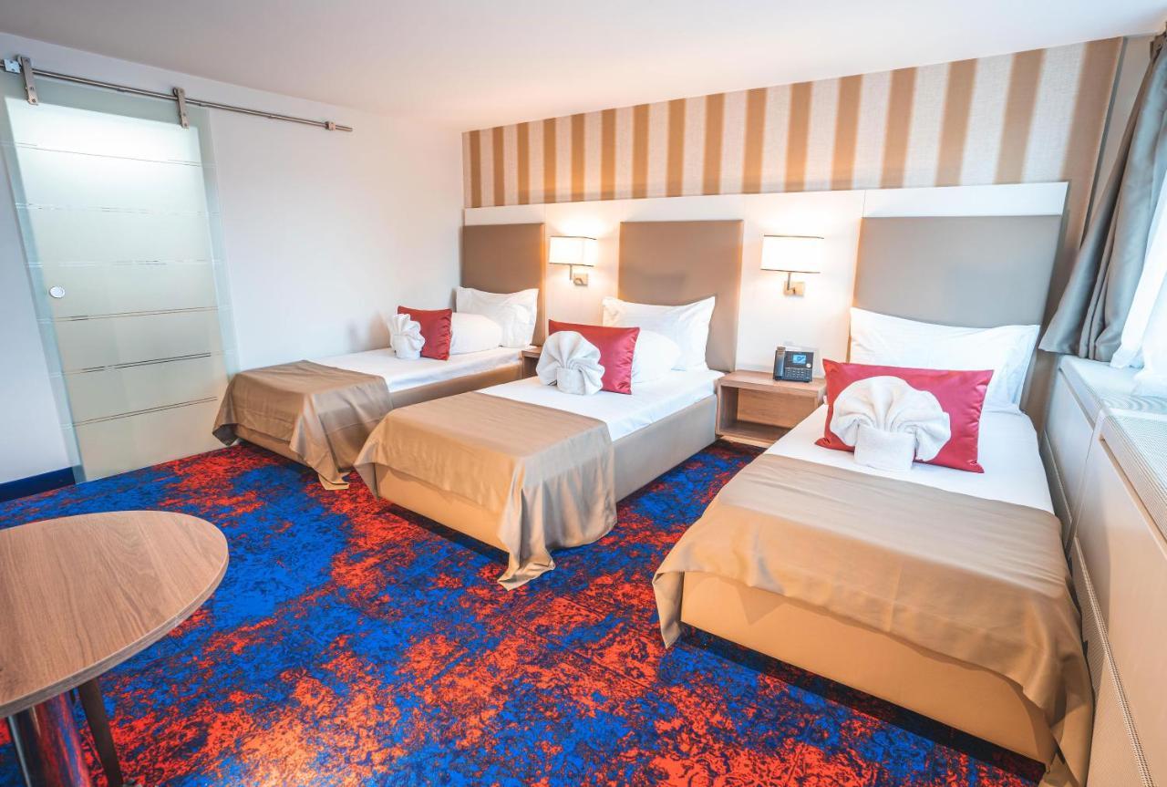 My Home Hotel - Free Parking Винтертур Экстерьер фото
